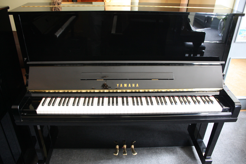 Yamaha U3 Upright Piano