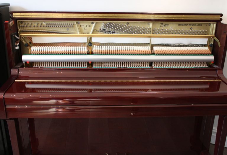 Boston 118 Upright Piano