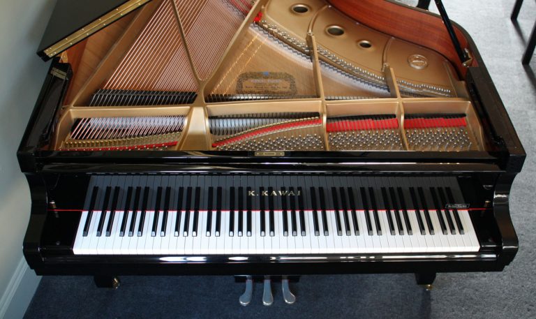 Kawai RX3 Grand Piano