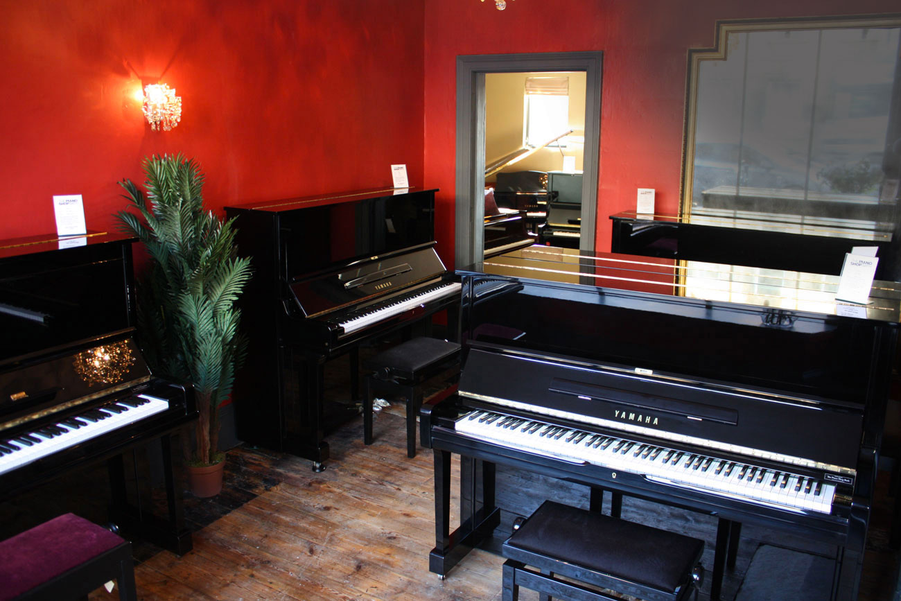 Yamaha U3s At The Piano Shop