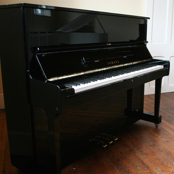 Yamaha U1 Upright Piano for hire
