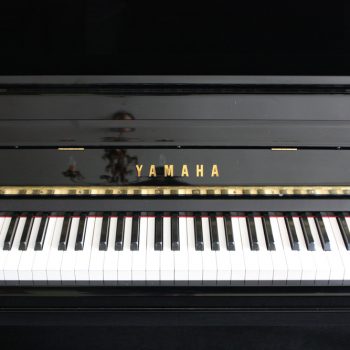 Yamaha U3 piano 1988 front