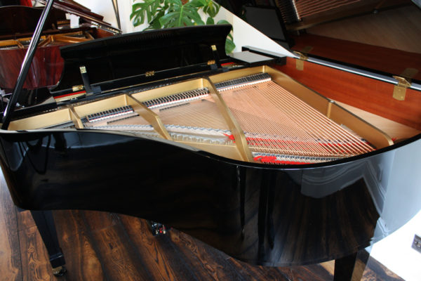 Boston GP156 Grand Piano