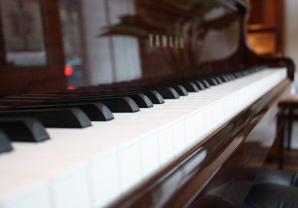 Yamaha C3 Grand Piano