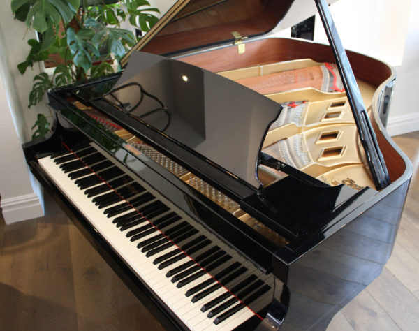 Boston GP-178 grand piano