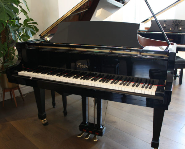 Boston GP-178 grand piano