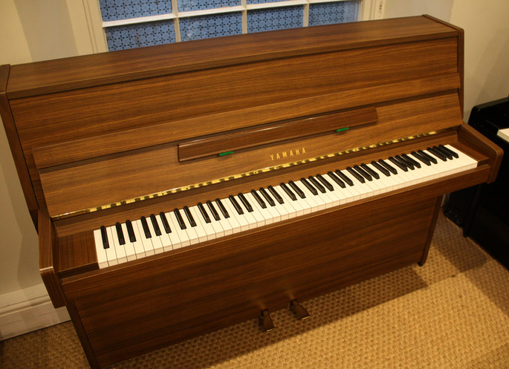 Yamaha E108 upright piano