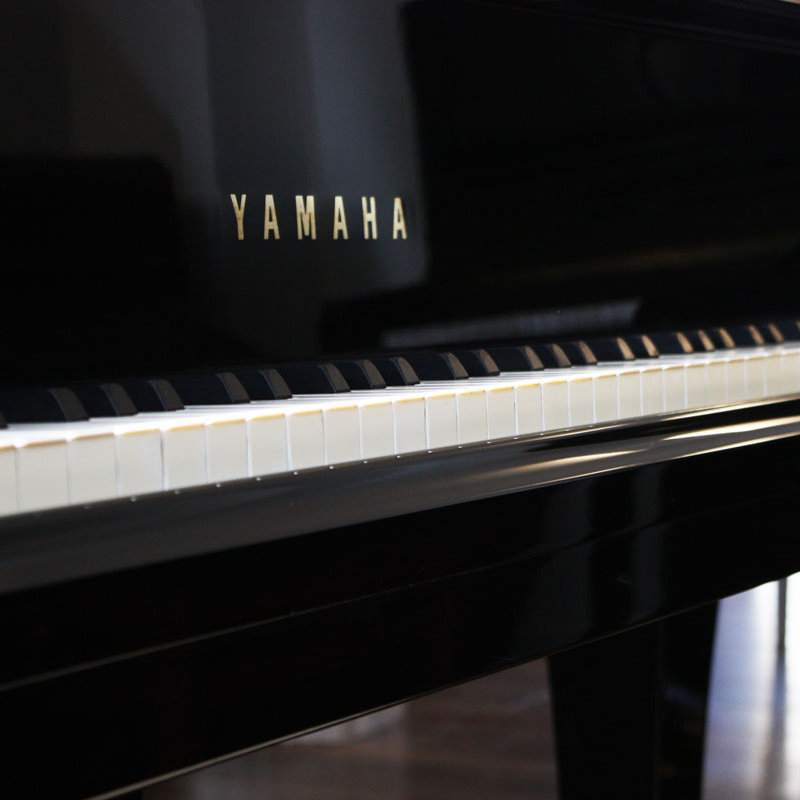 Yamaha G2 Grand Piano