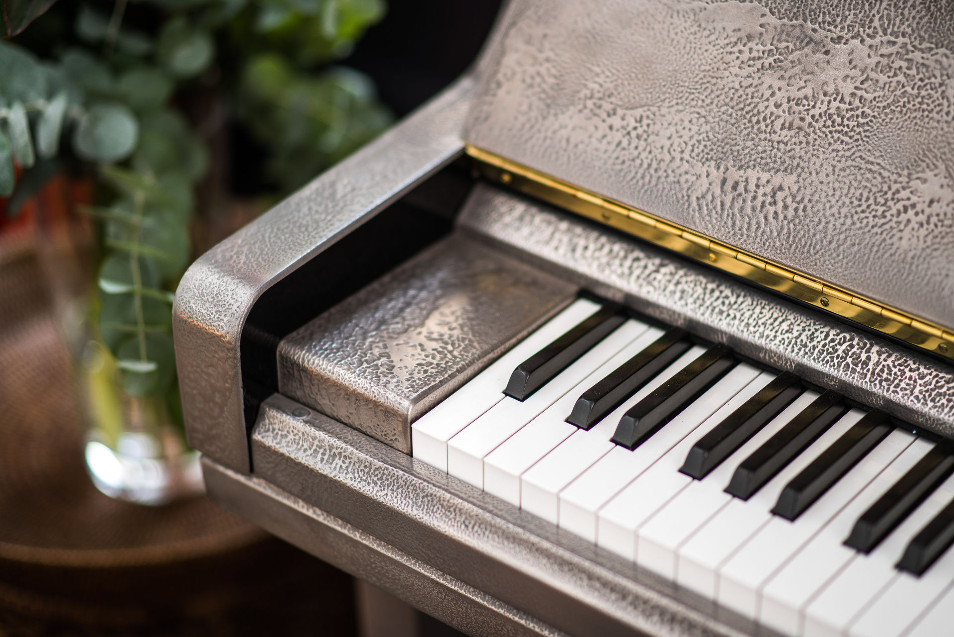 The Metal Piano